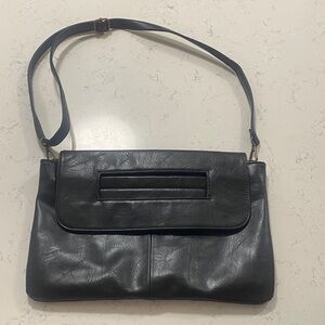 Elegant Black Leather Shoulder Bag